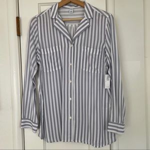 NWT Old Navy women’s button-up blouse
